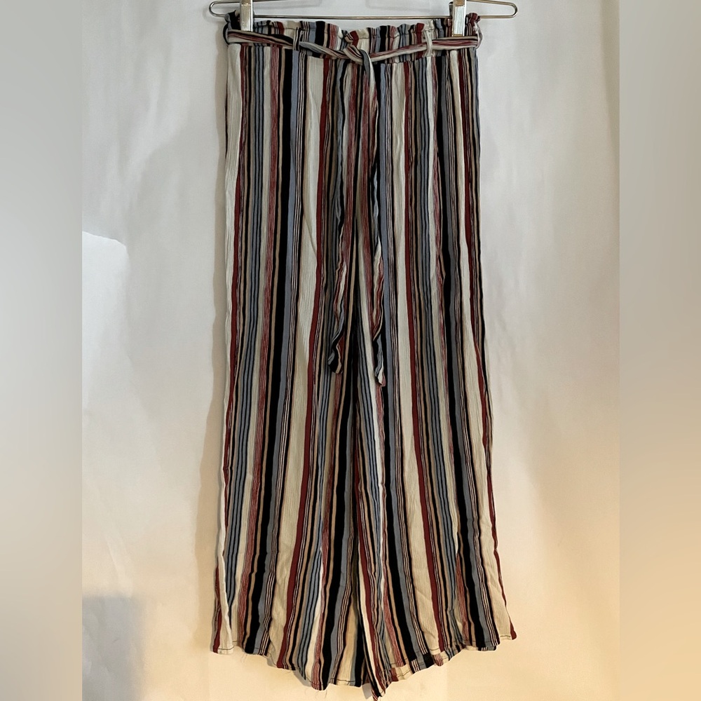 Forever 21 Wide Leg Dress Pants Striped Burgundy Blue Cream, girls size M